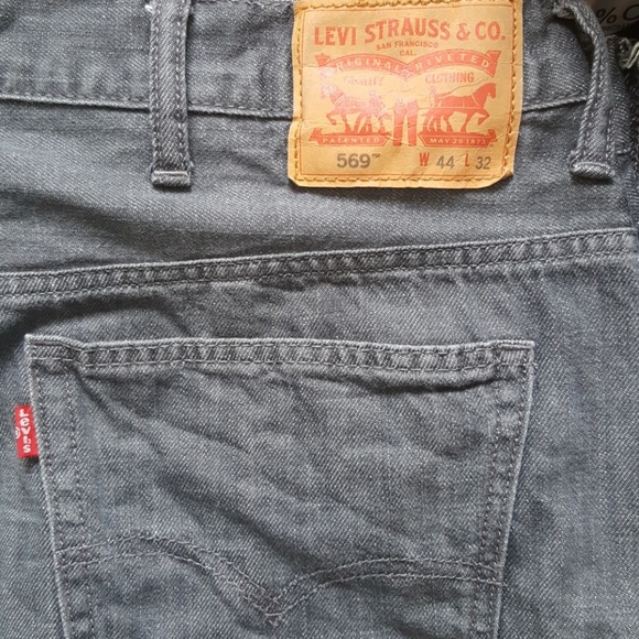 levis 44 x 32